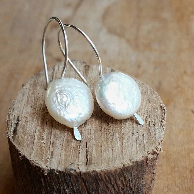 @Epheriell on Instagram - coin pearl and sterling silver handmade earrings